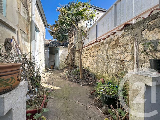 maison à vendre - 2 pièces - 57.6 m2 - ROCHEFORT - 17 - POITOU-CHARENTES - Century 21 L'Arsenal