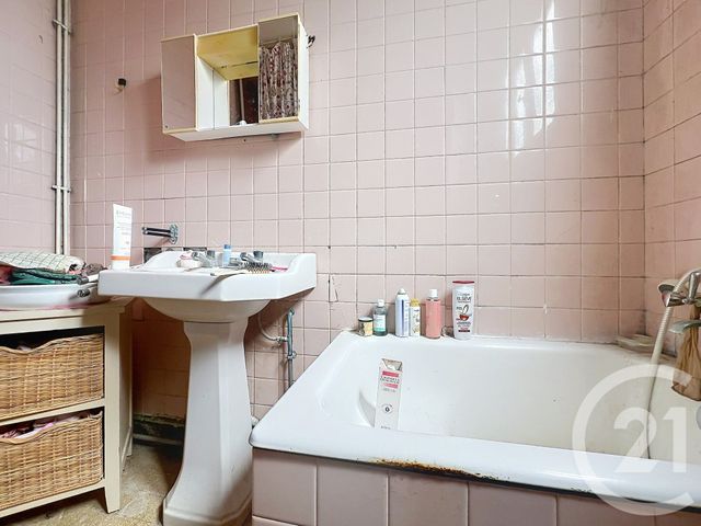 maison à vendre - 2 pièces - 57.6 m2 - ROCHEFORT - 17 - POITOU-CHARENTES - Century 21 L'Arsenal