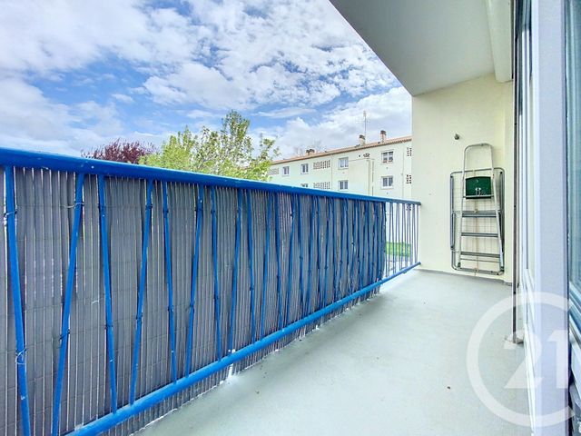 Appartement F3 à vendre - 4 pièces - 68.32 m2 - ROCHEFORT - 17 - POITOU-CHARENTES - Century 21 L'Arsenal