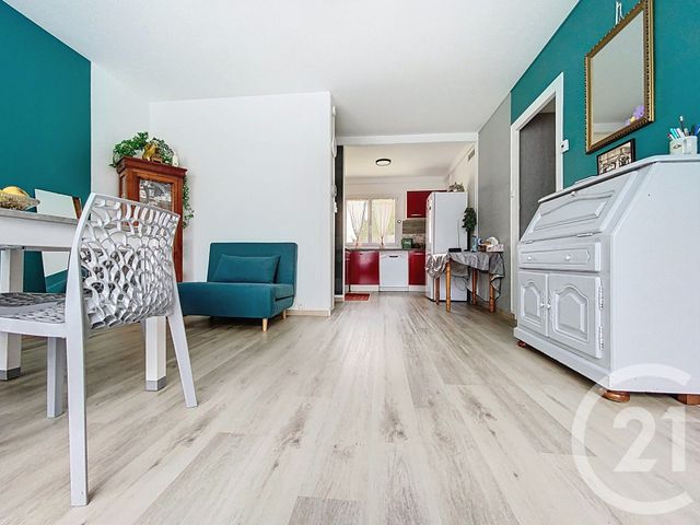 Appartement F3 à vendre - 4 pièces - 68.32 m2 - ROCHEFORT - 17 - POITOU-CHARENTES - Century 21 L'Arsenal