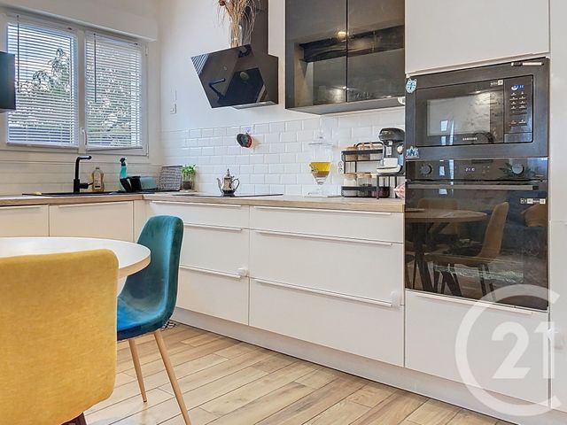 maison à vendre - 4 pièces - 87.0 m2 - ECHILLAIS - 17 - POITOU-CHARENTES - Century 21 L'Arsenal