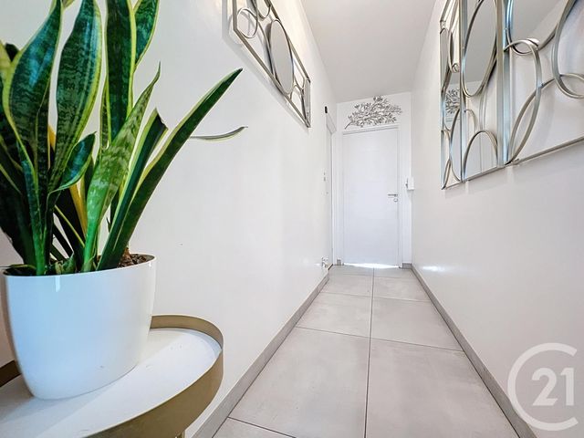 maison à vendre - 11 pièces - 237.48 m2 - AIGREFEUILLE D AUNIS - 17 - POITOU-CHARENTES - Century 21 L'Arsenal