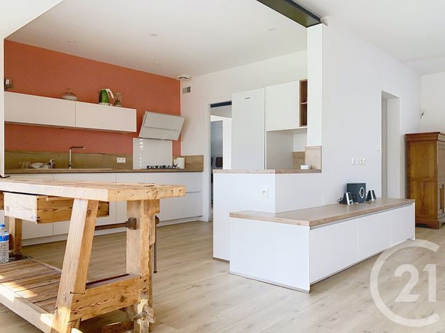 maison à vendre - 6 pièces - 175.0 m2 - VERGEROUX - 17 - POITOU-CHARENTES - Century 21 L'Arsenal