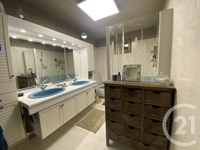 maison à vendre - 5 pièces - 126.0 m2 - ROCHEFORT - 17 - POITOU-CHARENTES - Century 21 L'Arsenal