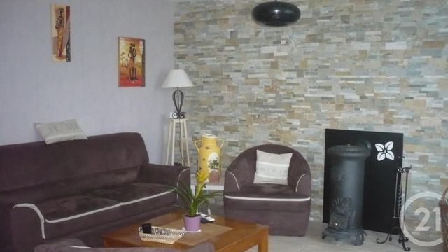 Afficher la photo en grand maison à vendre - 5 pièces - 115.0 m2 - TRIZAY - 17 - POITOU-CHARENTES - Century 21 L'Arsenal