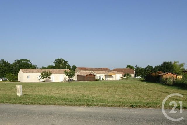 terrain à vendre - 997.0 m2 - MURON - 17 - POITOU-CHARENTES - Century 21 L'Arsenal terrain à vendre - 997.0 m2 - MURON - 17 - POITOU-CHARENTES - Century 21 L'Arsenal