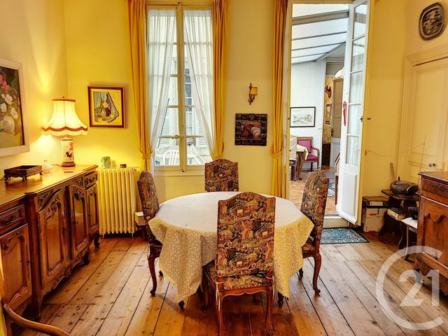 maison à vendre - 10 pièces - 249.2 m2 - ROCHEFORT - 17 - POITOU-CHARENTES - Century 21 L'Arsenal maison à vendre - 10 pièces - 249.2 m2 - ROCHEFORT - 17 - POITOU-CHARENTES - Century 21 L'Arsenal