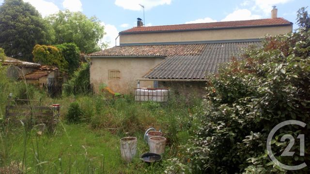 maison à vendre - 4 pièces - 155.0 m2 - ROCHEFORT - 17 - POITOU-CHARENTES - Century 21 L'Arsenal maison à vendre - 4 pièces - 155.0 m2 - ROCHEFORT - 17 - POITOU-CHARENTES - Century 21 L'Arsenal