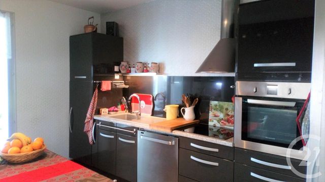 Afficher la photo en grand maison à vendre - 6 pièces - 206.0 m2 - CABARIOT - 17 - POITOU-CHARENTES - Century 21 L'Arsenal