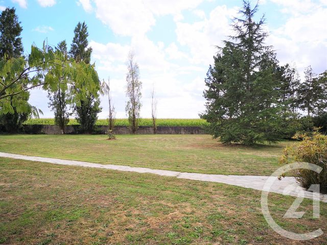 Afficher la photo en grand maison à vendre - 6 pièces - 206.0 m2 - CABARIOT - 17 - POITOU-CHARENTES - Century 21 L'Arsenal