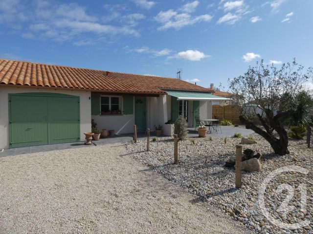 Afficher la photo en grand maison à vendre - 4 pièces - 82.4 m2 - BREUIL MAGNE - 17 - POITOU-CHARENTES - Century 21 L'Arsenal