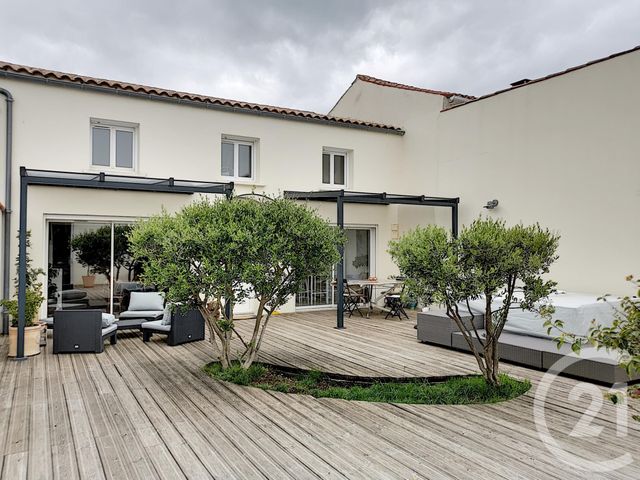 maison à vendre - 4 pièces - 141.0 m2 - VANDRE - 17 - POITOU-CHARENTES - Century 21 L'Arsenal maison à vendre - 4 pièces - 141.0 m2 - VANDRE - 17 - POITOU-CHARENTES - Century 21 L'Arsenal
