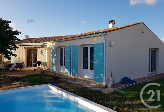 maison à vendre - 5 pièces - 117.87 m2 - ST JEAN D ANGLE - 17 - POITOU-CHARENTES - Century 21 L'Arsenal maison à vendre - 5 pièces - 117.87 m2 - ST JEAN D ANGLE - 17 - POITOU-CHARENTES - Century 21 L'Arsenal