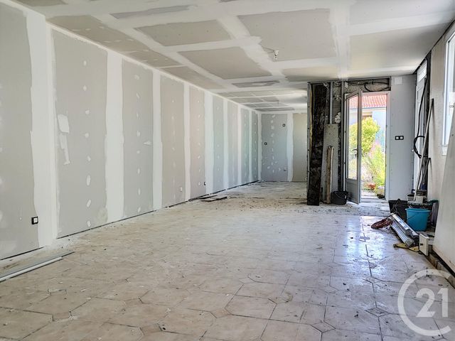 Afficher la photo en grand maison à vendre - 4 pièces - 97.53 m2 - ROCHEFORT - 17 - POITOU-CHARENTES - Century 21 L'Arsenal