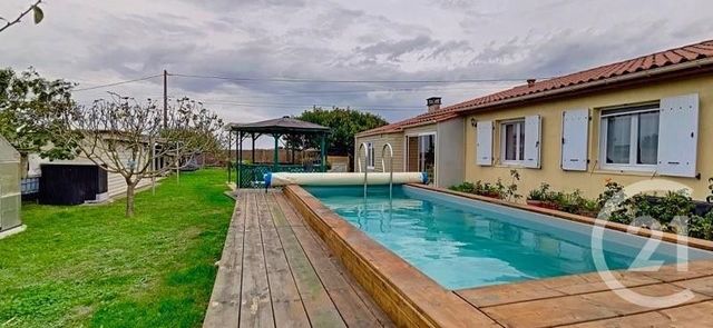 maison à vendre - 5 pièces - 147.0 m2 - ST NAZAIRE SUR CHARENTE - 17 - POITOU-CHARENTES - Century 21 L'Arsenal