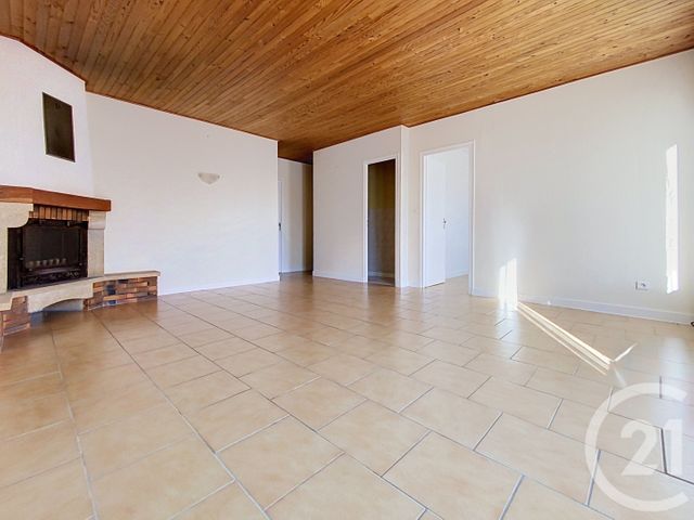 maison à vendre - 4 pièces - 92.84 m2 - TONNAY CHARENTE - 17 - POITOU-CHARENTES - Century 21 L'Arsenal