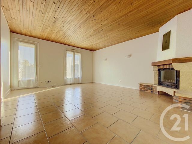 maison à vendre - 4 pièces - 92.84 m2 - TONNAY CHARENTE - 17 - POITOU-CHARENTES - Century 21 L'Arsenal