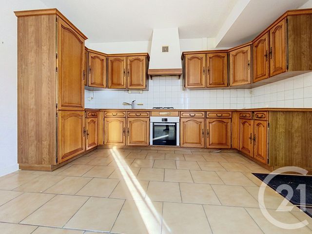 maison à vendre - 4 pièces - 92.84 m2 - TONNAY CHARENTE - 17 - POITOU-CHARENTES - Century 21 L'Arsenal