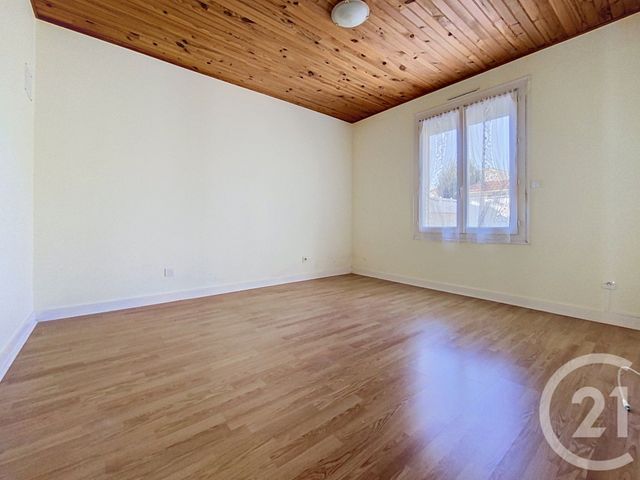 maison à vendre - 4 pièces - 92.84 m2 - TONNAY CHARENTE - 17 - POITOU-CHARENTES - Century 21 L'Arsenal