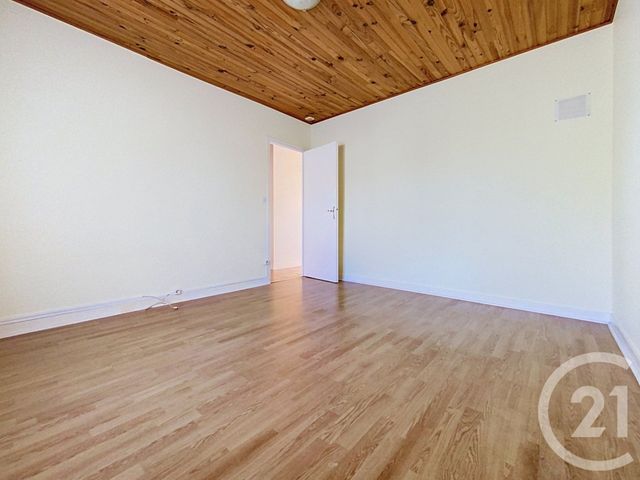 maison à vendre - 4 pièces - 92.84 m2 - TONNAY CHARENTE - 17 - POITOU-CHARENTES - Century 21 L'Arsenal