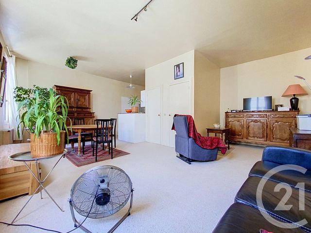 maison à vendre - 5 pièces - 120.08 m2 - ROCHEFORT - 17 - POITOU-CHARENTES - Century 21 L'Arsenal