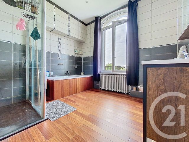 maison à vendre - 9 pièces - 239.0 m2 - ROCHEFORT - 17 - POITOU-CHARENTES - Century 21 L'Arsenal