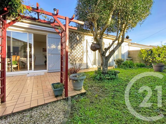 maison à vendre - 6 pièces - 124.0 m2 - ROCHEFORT - 17 - POITOU-CHARENTES - Century 21 L'Arsenal