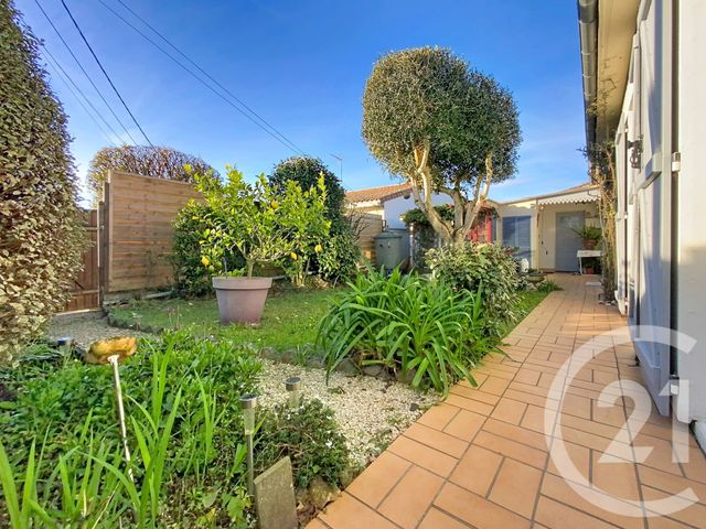 maison à vendre - 6 pièces - 124.0 m2 - ROCHEFORT - 17 - POITOU-CHARENTES - Century 21 L'Arsenal