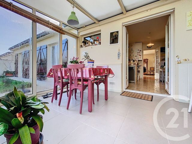 maison à vendre - 6 pièces - 124.0 m2 - ROCHEFORT - 17 - POITOU-CHARENTES - Century 21 L'Arsenal