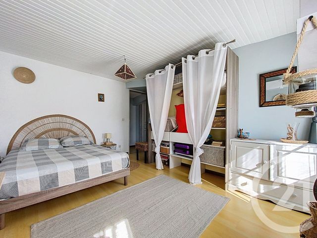 maison à vendre - 7 pièces - 220.0 m2 - TONNAY CHARENTE - 17 - POITOU-CHARENTES - Century 21 L'Arsenal