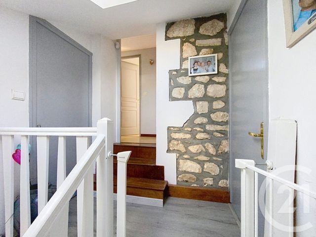 maison à vendre - 7 pièces - 220.0 m2 - TONNAY CHARENTE - 17 - POITOU-CHARENTES - Century 21 L'Arsenal