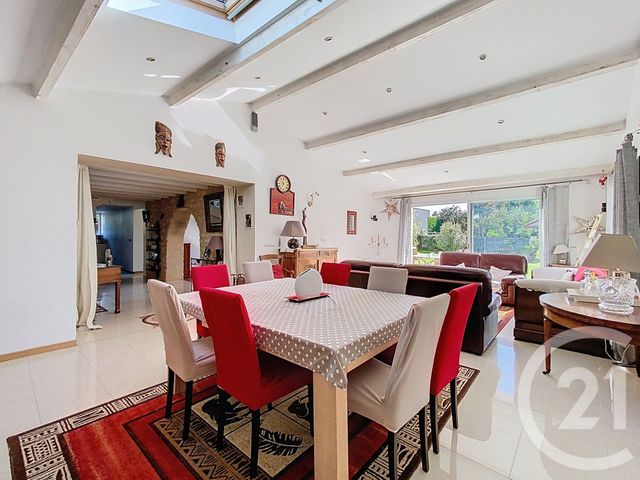 maison à vendre - 7 pièces - 220.0 m2 - TONNAY CHARENTE - 17 - POITOU-CHARENTES - Century 21 L'Arsenal