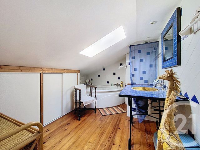 maison à vendre - 7 pièces - 220.0 m2 - TONNAY CHARENTE - 17 - POITOU-CHARENTES - Century 21 L'Arsenal