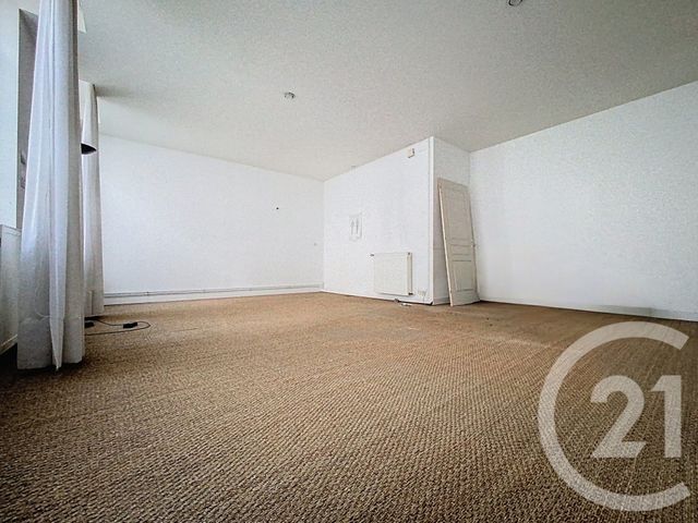 Appartement F3 à vendre - 3 pièces - 80.83 m2 - ROCHEFORT - 17 - POITOU-CHARENTES - Century 21 L'Arsenal