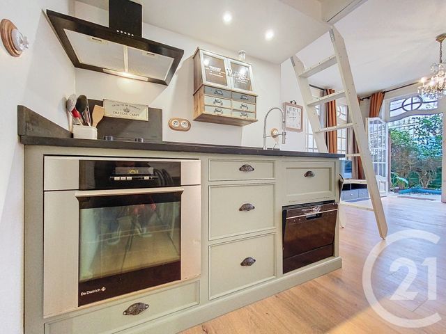 Appartement F2 à vendre - 2 pièces - 38.0 m2 - ROCHEFORT - 17 - POITOU-CHARENTES - Century 21 L'Arsenal
