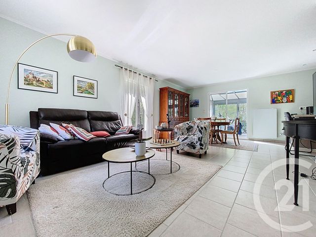 maison à vendre - 5 pièces - 123.0 m2 - ROCHEFORT - 17 - POITOU-CHARENTES - Century 21 L'Arsenal