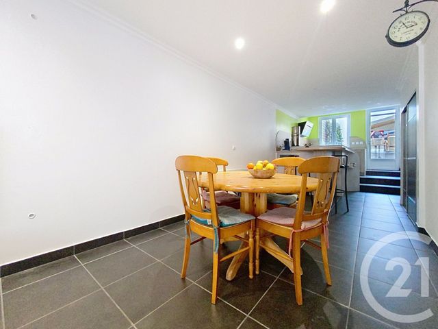 maison à vendre - 7 pièces - 185.49 m2 - ROCHEFORT - 17 - POITOU-CHARENTES - Century 21 L'Arsenal