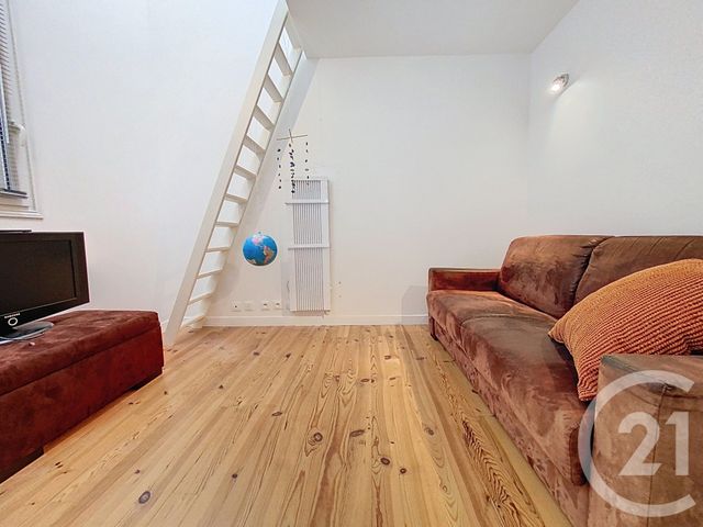 maison à vendre - 7 pièces - 185.49 m2 - ROCHEFORT - 17 - POITOU-CHARENTES - Century 21 L'Arsenal