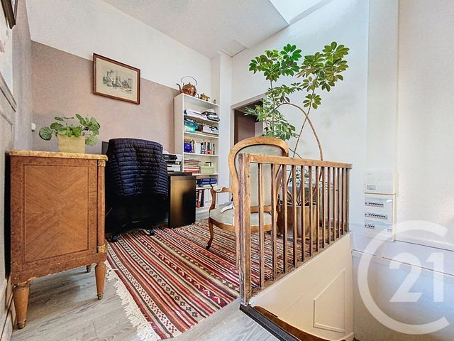 Appartement F4 à vendre - 4 pièces - 98.4 m2 - ROCHEFORT - 17 - POITOU-CHARENTES - Century 21 L'Arsenal