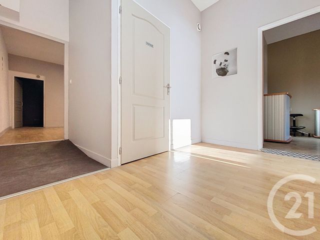 Appartement F4 à vendre - 4 pièces - 80.0 m2 - ROCHEFORT - 17 - POITOU-CHARENTES - Century 21 L'Arsenal