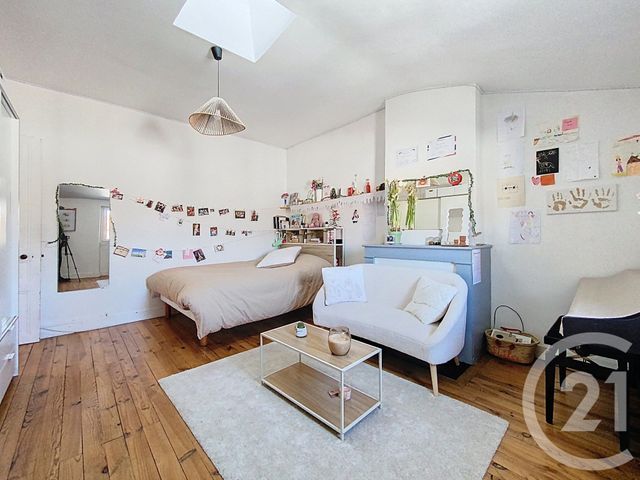 maison à vendre - 7 pièces - 166.0 m2 - ROCHEFORT - 17 - POITOU-CHARENTES - Century 21 L'Arsenal