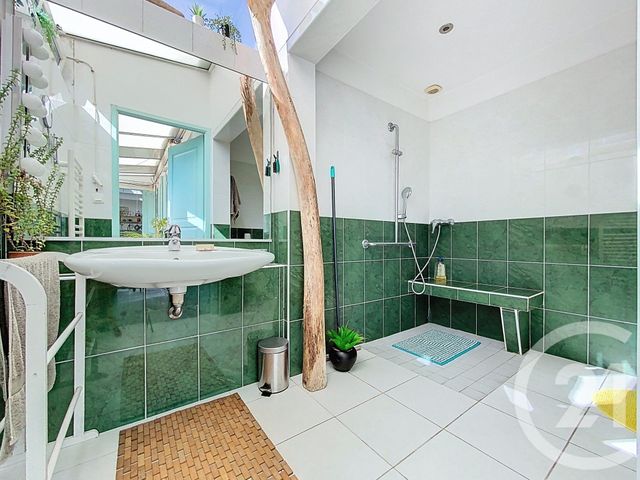 maison à vendre - 7 pièces - 166.0 m2 - ROCHEFORT - 17 - POITOU-CHARENTES - Century 21 L'Arsenal