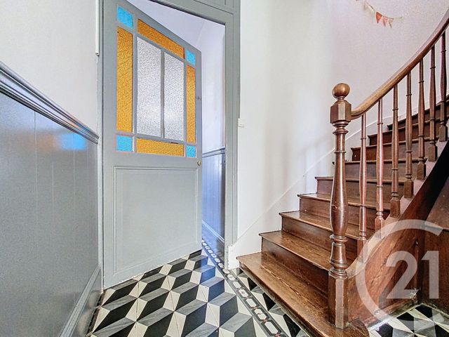 maison à vendre - 7 pièces - 166.0 m2 - ROCHEFORT - 17 - POITOU-CHARENTES - Century 21 L'Arsenal