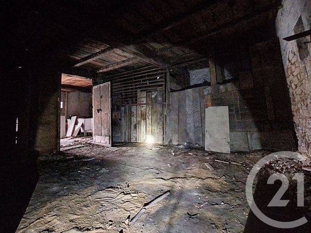 Appartement à vendre - 2 pièces - 130.39 m2 - ROCHEFORT - 17 - POITOU-CHARENTES - Century 21 L'Arsenal