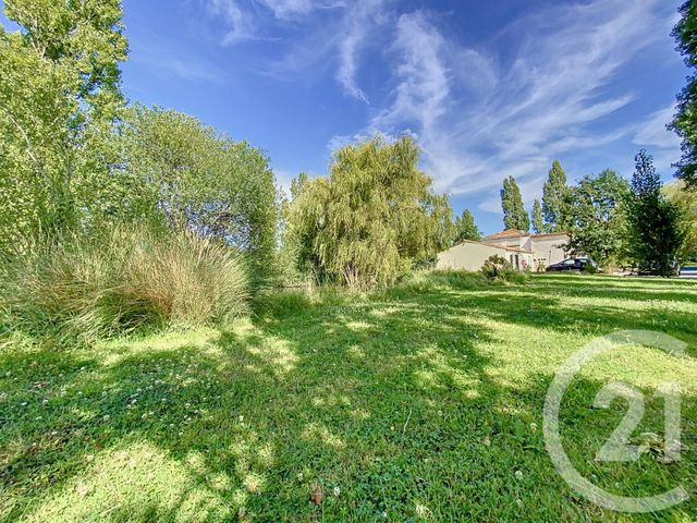 maison à vendre - 8 pièces - 190.0 m2 - TONNAY CHARENTE - 17 - POITOU-CHARENTES - Century 21 L'Arsenal