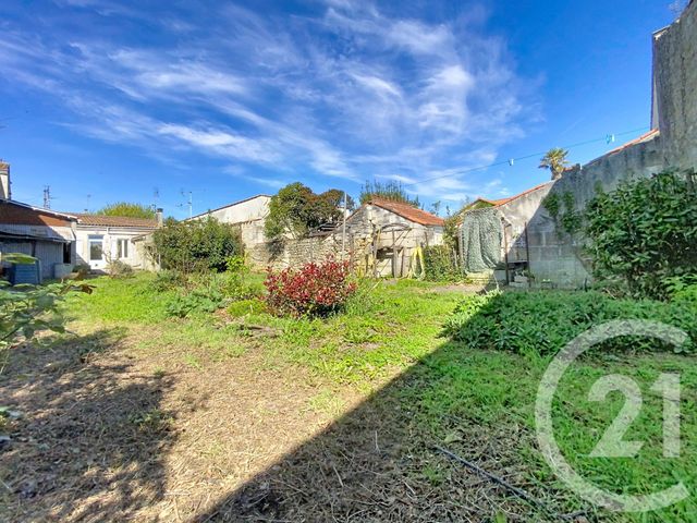 maison à vendre - 3 pièces - 88.64 m2 - ROCHEFORT - 17 - POITOU-CHARENTES - Century 21 L'Arsenal