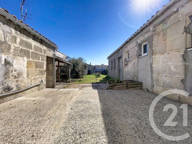 maison à vendre - 3 pièces - 88.64 m2 - ROCHEFORT - 17 - POITOU-CHARENTES - Century 21 L'Arsenal