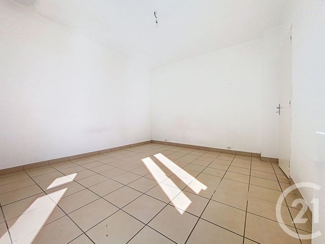 maison à vendre - 3 pièces - 88.64 m2 - ROCHEFORT - 17 - POITOU-CHARENTES - Century 21 L'Arsenal