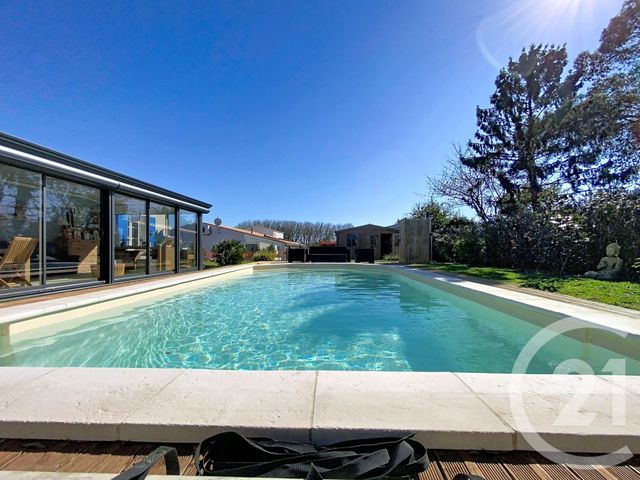 maison à vendre - 4 pièces - 118.0 m2 - ROCHEFORT - 17 - POITOU-CHARENTES - Century 21 L'Arsenal