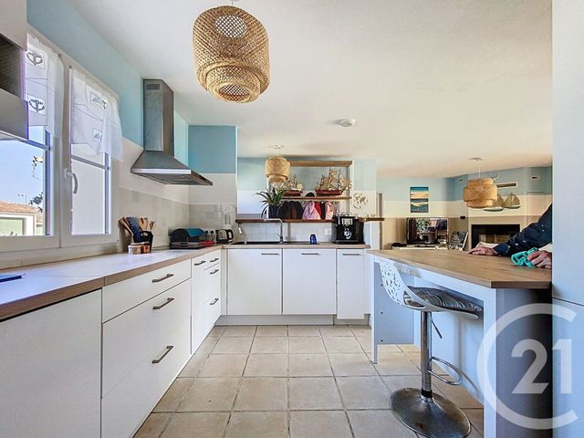 maison à vendre - 4 pièces - 118.0 m2 - ROCHEFORT - 17 - POITOU-CHARENTES - Century 21 L'Arsenal